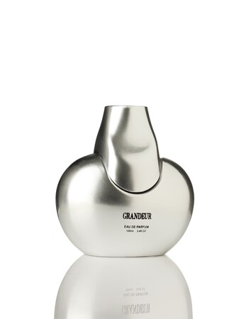 Grandeur – العطر الذي يُترجم الحضور